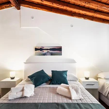 The Six Ortigia Residences Apartment *