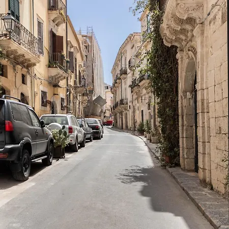 The Six Ortigia Residences Appartement *