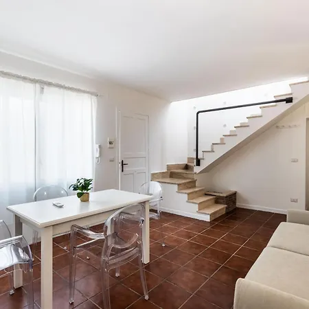 Fronte Mare & Views Apartment *