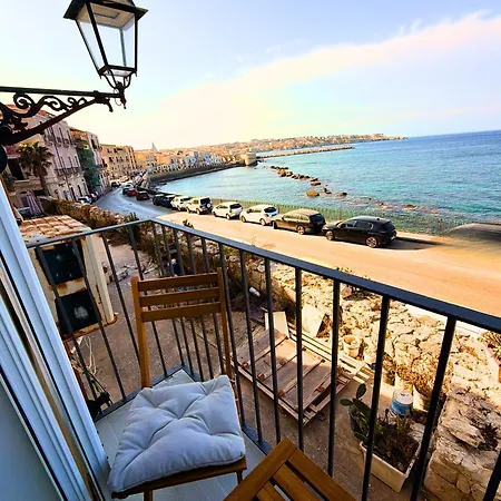 דירה The Six Ortigia Residences *